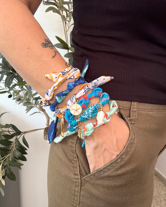 Scarf Bracelet - Pulseras de Tela