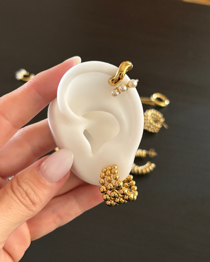 Amira Gold Earrings