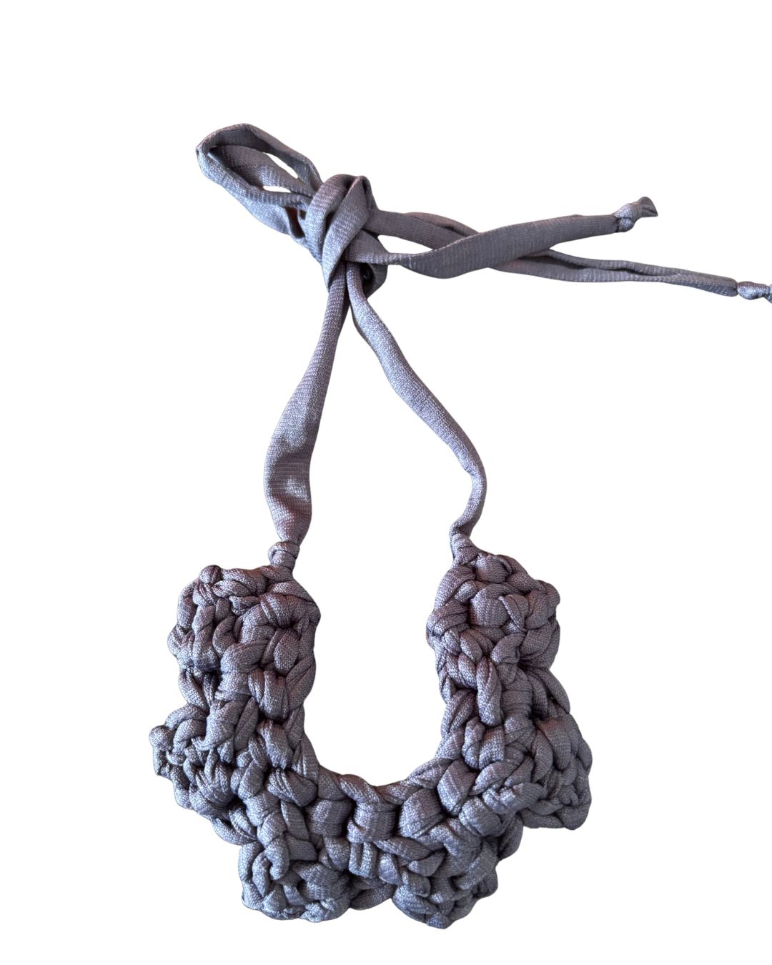 Collar Tejido Flor - Color Azul Marino