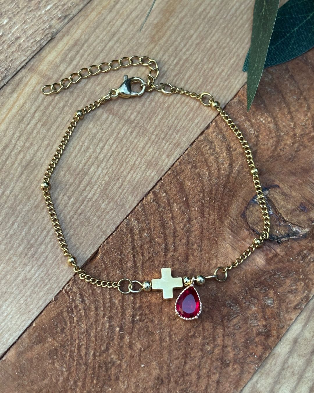 Pulsera "Fue por Amor" Oro - Stainless Steel y Piedra Cristal