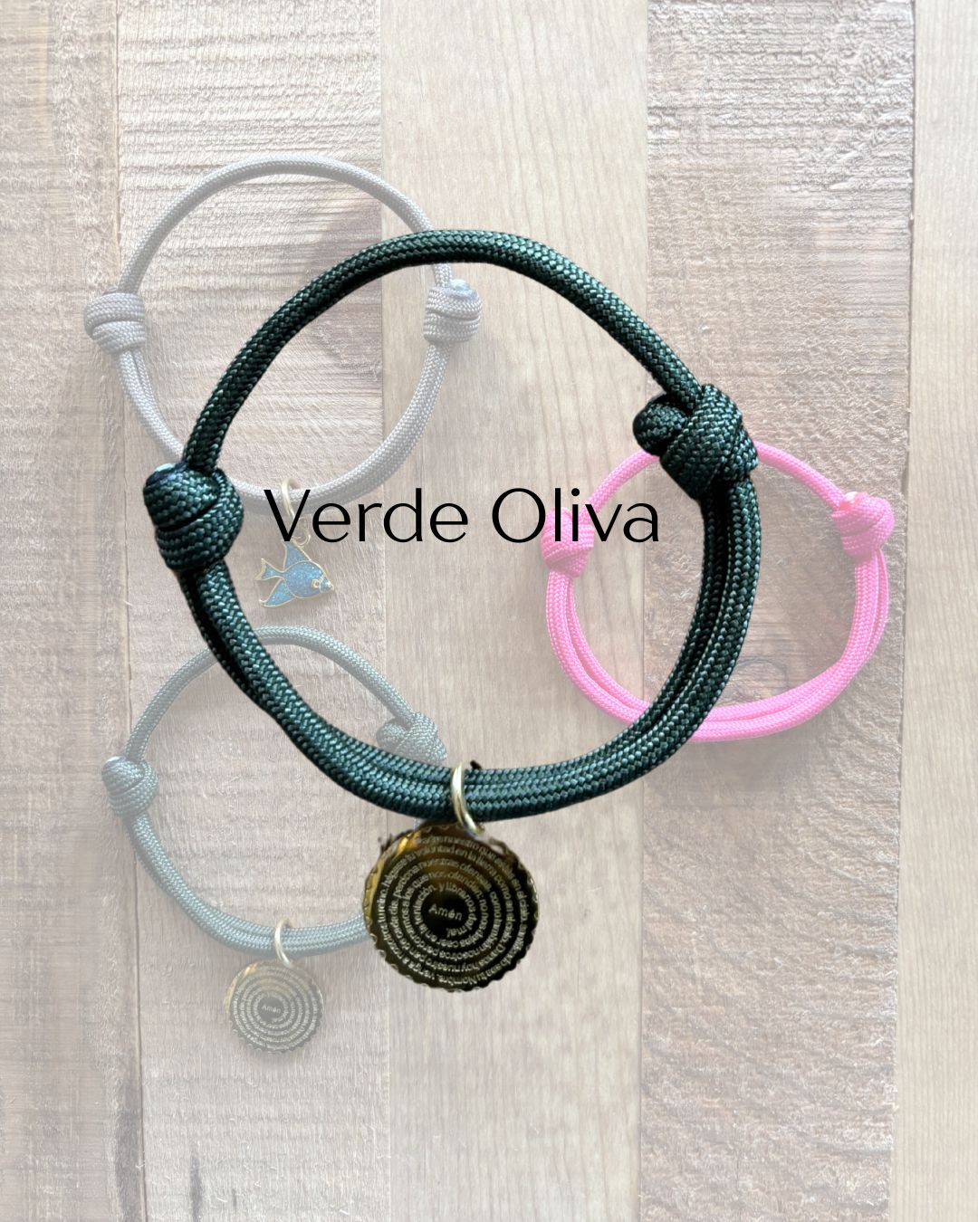 Pulsera de Hilo Paracord - Tu Historia en Charms