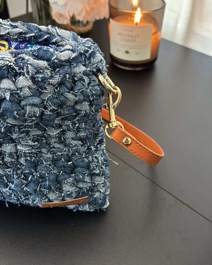 Catalina - Cartera Crossbody en Crochet con Denim Reciclado PRE-ORDEN
