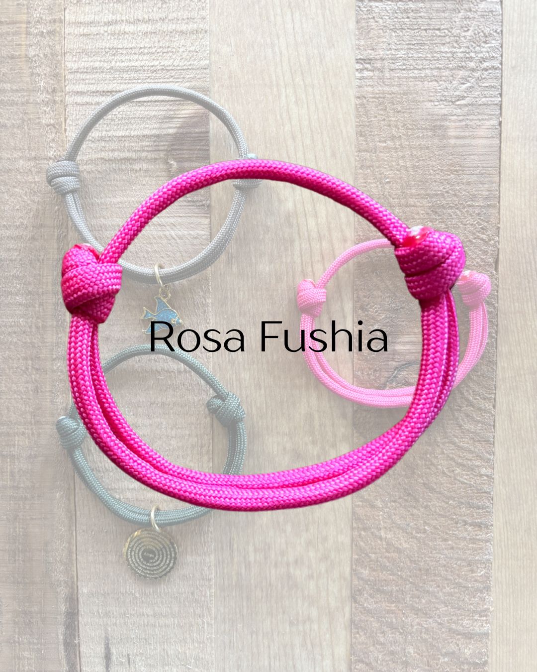 Pulsera de Hilo Paracord - Tu Historia en Charms